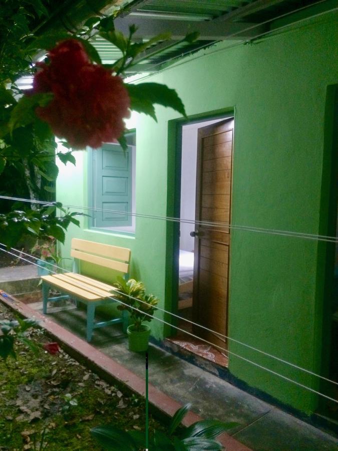 The Amazon Within Hostel Iquitos Exterior photo